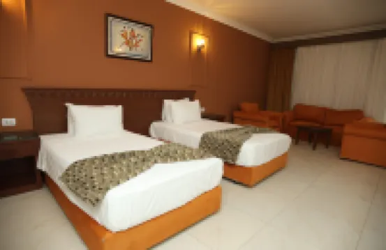 Boudl - Grand Pyramids