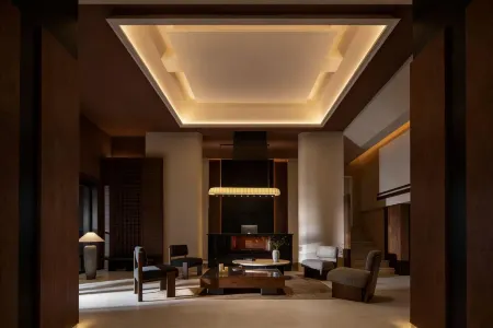 Chongqing Neyar Hotel · Xinyue Secret Light and Shadow Aesthetics Hotel