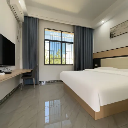 Menghai Xiangyuan Resort Hotel