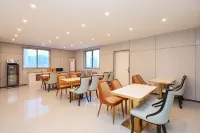 Weiting Hotel (Changzhou on)