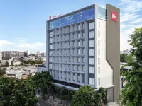 Ibis Jakarta Raden Saleh Hotels in der Nähe von Taman Proklamasi