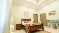 Coral Cliff Villas
