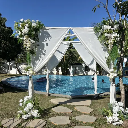 Floral Hotel · Banyan Bower Yard Hotel (R&F Ocean Culture City Store)
