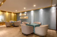 Yunding Sheyue Hostel