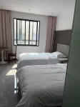 Yijia Business Hotel (Wanyang Innovation City)