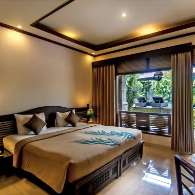 De Munut Balinese Resort Hotels near Mozaic Restaurant
