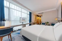 Kyriad Marvelous Hotel (Meizhou High Speed Railway Station)