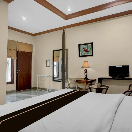Collection O near University of Sumatera Utara formerly Huber Apartment