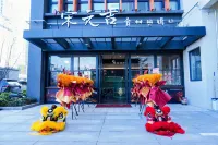 Hengdian Actor Village