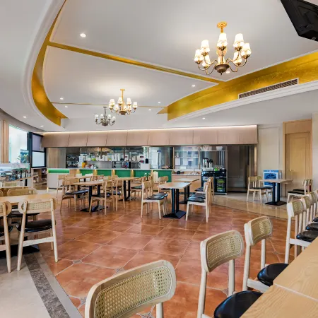 Vienna Hotel (Minhou University Town Boshihou)