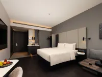 Atour Hotel Football Park, Daye North Station, Huangshi Hotels in Daye