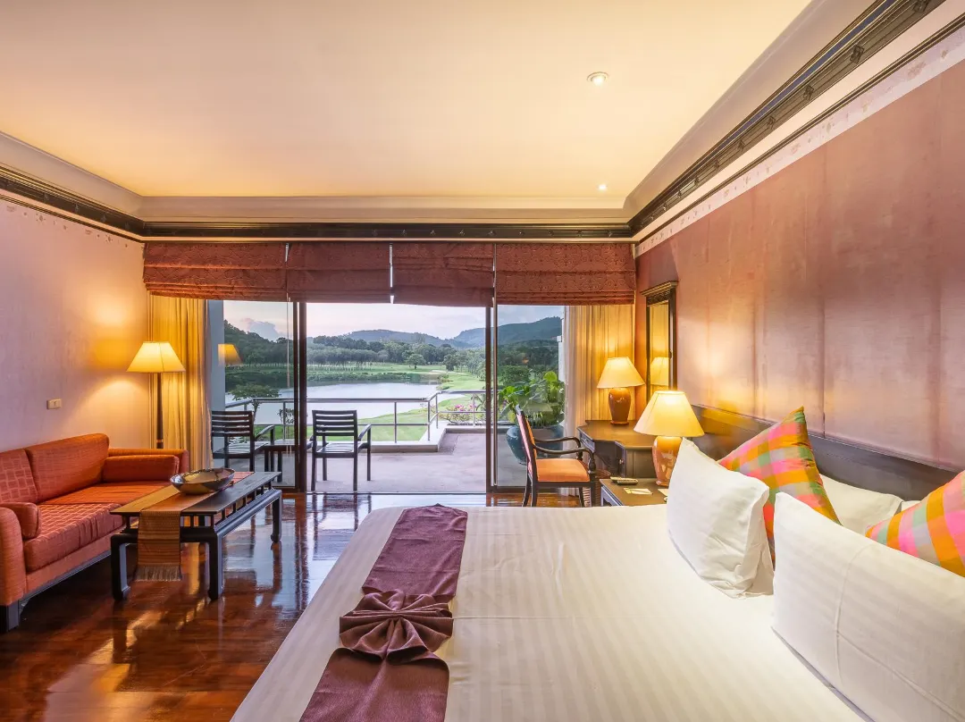 Blue Canyon Country Club - Nai Yang