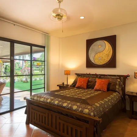 Family-Friendly 2BR Villa with Kitchen | Walk to Beach & Pool