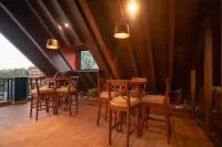 Dhulikhel Mountain Resort - Barer
