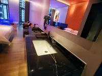 Jianglan Hot Spring Hotel (Wanzhou Changjiang Star)