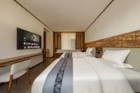 Mangshi Guijing Homestay (Dai Ethnic Ancient Town) - Hot Springs