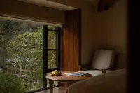 YunManBanShan(Jiuzhaigou Visitor Center Hotel) - balcony