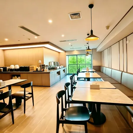 Hanting Hotel (Urumqi Xiaoxigou)