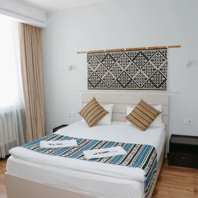 Apple Hostel Bishkek Hotels near Akun