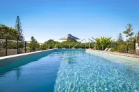 Byron Social on Jonson - Apartemen