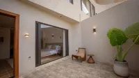 RAN · Wild Luxury Resort Hotel