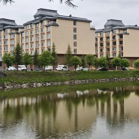 Baoshi International Hotel