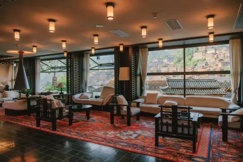 Suyan·Lishang Art Gallery B&B (Xijiang Thousand-Household Miao Village Viewing Platform Branch) - 4-Star