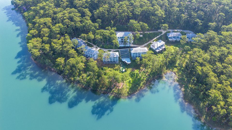 HAVEN IN THE PINES