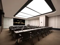 Shenyang Qingnian Street Industrial Exhibition Hall Subway Station Atour S Hotel Hotels near Kubeiland