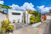 VILLA TRATASAN CANGGU by Exotic Bali Properties -  Casas de vacaciones