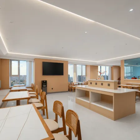 Yijing Hotel (Handan Renmin Road Railway Station)