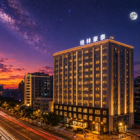 GreenTree Inn (Nanchang Railway Station Bayi Square Ding Road South Metro Station)