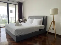 Studio King Bed Water Purify The Landmark LongStay - balcony