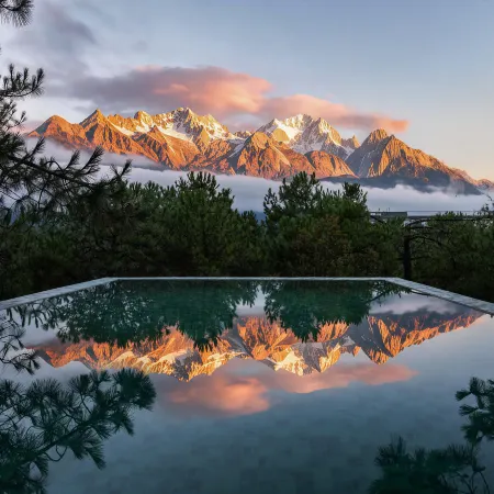 Misty Forest | Golden Dawn on Snow Peaks · Wild Luxury Secluded Mountain Lodge
