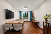Weixin Sicily Hotel - parking