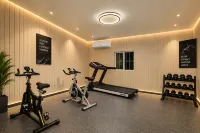 Yiyun Jingyue Hotel (Yingzhou Wanda Plaza Erli Well Night Market) - New