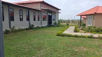 Anaasa Shivoham - Pool
