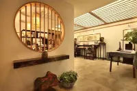 The Beyond Villa Guilin Boutique Hotel Hotels in Reed Flute Cave/Lujia Village/Peach Blossom River/West Hill Park