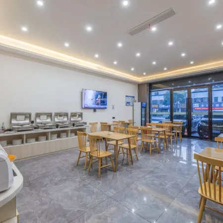 Pinghu Baimei Hotel (East Lake Scenic Area Branch)