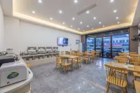 平湖柏美酒店（平湖服裝城店）