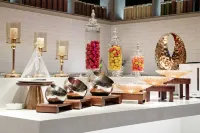 이쟈무 호텔 (징저우 훙후 롱 스트리트)