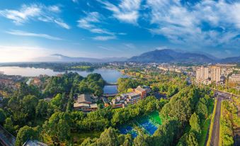 Shanxiu Lake Resort Hotel