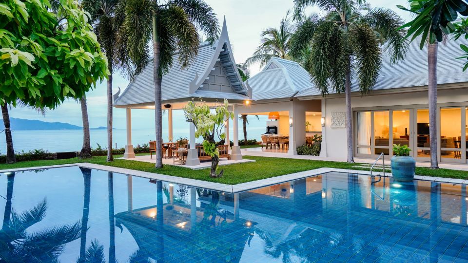 Miskawaan Beachfront Villas