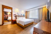 Sim Hotel (Jiuzhaigou Visitor Center)
