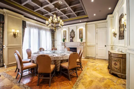 Sicilia Villa & Resort Отели рядом с достопримечательностью «Temple of the Sleeping Buddha (Wofosi)»