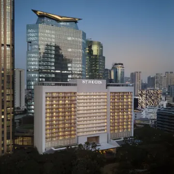The St. Regis Jakarta Các khách sạn gần Bến xe Grogol