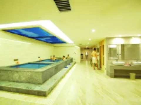 LANDISON VEEGLE HOTEL LONGXI فنادق في لونغ شي