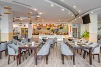Royal Lotus Hotel Danang - parking