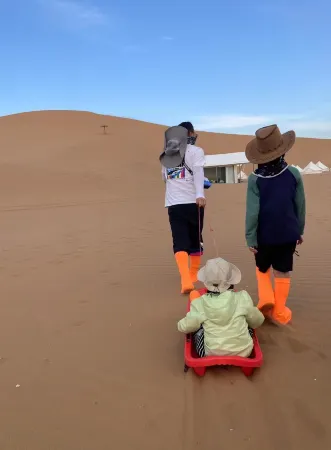 China Satellite Chenshahai Desert Campground Отели рядом с достопримечательностью «Desert Escalator»
