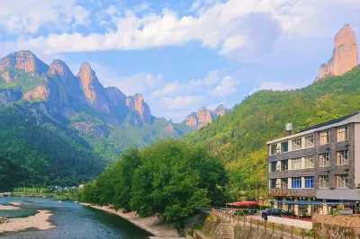 Leave the Hotel Villas Hotels near Ruyi Bridge Of Shenxianju